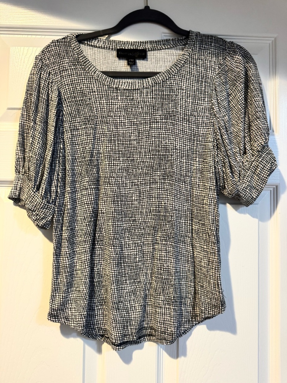 Theresa Collins Black and White Grid-Print Puff Sleeve Blouse